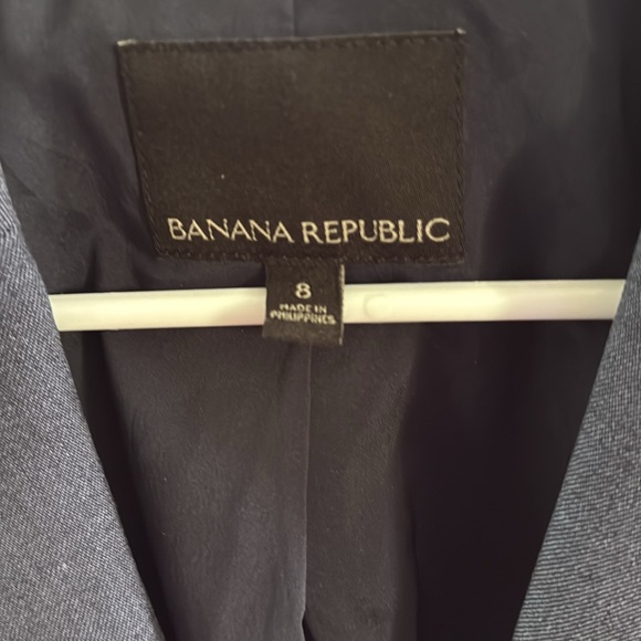 Banana Republic blue woman’s blazer - Picture 2 of 6